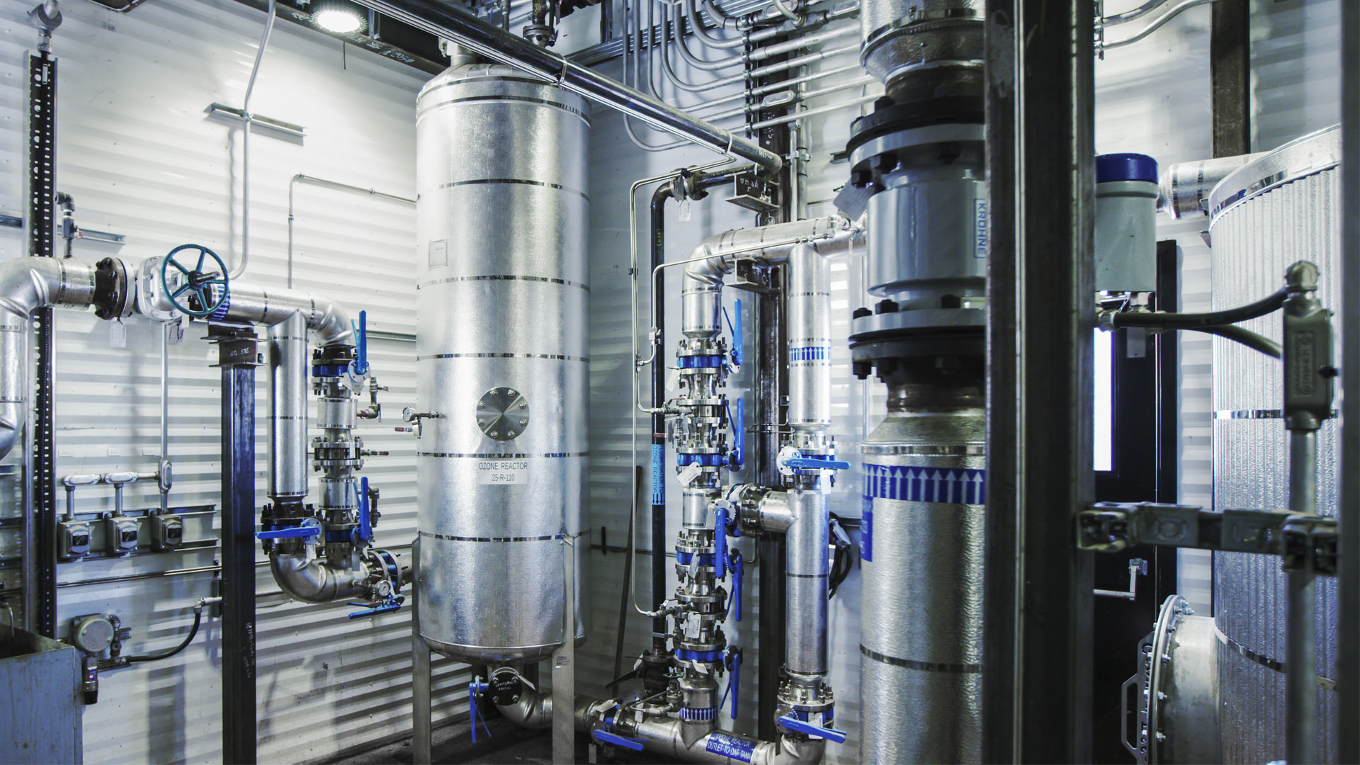 Установка интенсивного окисления AOP (advanced oxidation process)